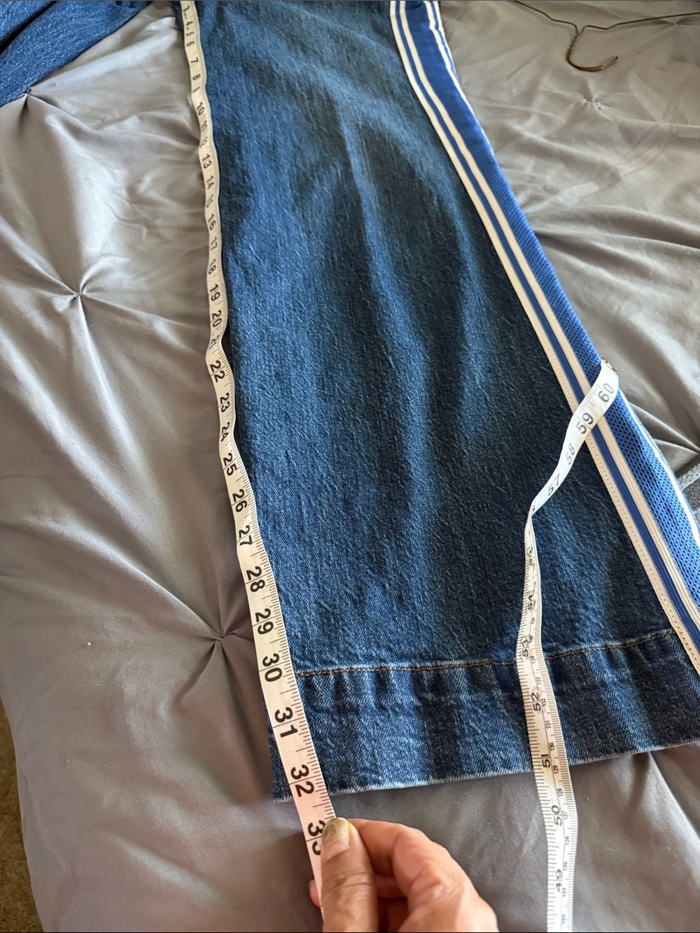 Anthropologie Blue Denim Wide-Leg Jeans with White and Blue Side Stripes - Picture 13 of 13